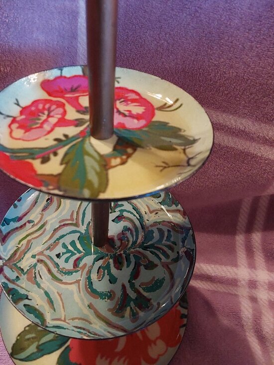 3 TIER STACKING TRAY FLORAL PATTERN Jewelry - 3 TIER STACKING TRAY FLORAL PATTERN BEAUTIFUL